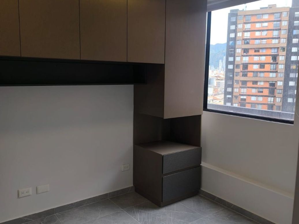 Apartamento de 2 alcobas en arriendo en Industrial Centenario, Bogotá, 47 m² · foto 2 de 15