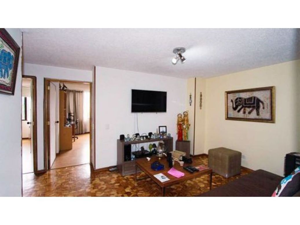 Apartamento de 5 alcobas en venta en San Patricio, Bogotá, 230 m² · foto 7 de 16