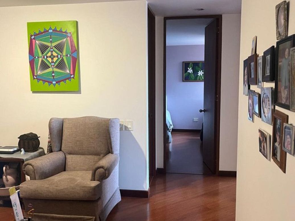 Apartamento de 3 alcobas en venta en Mónaco, Bogotá, 106 m² · foto 6 de 16