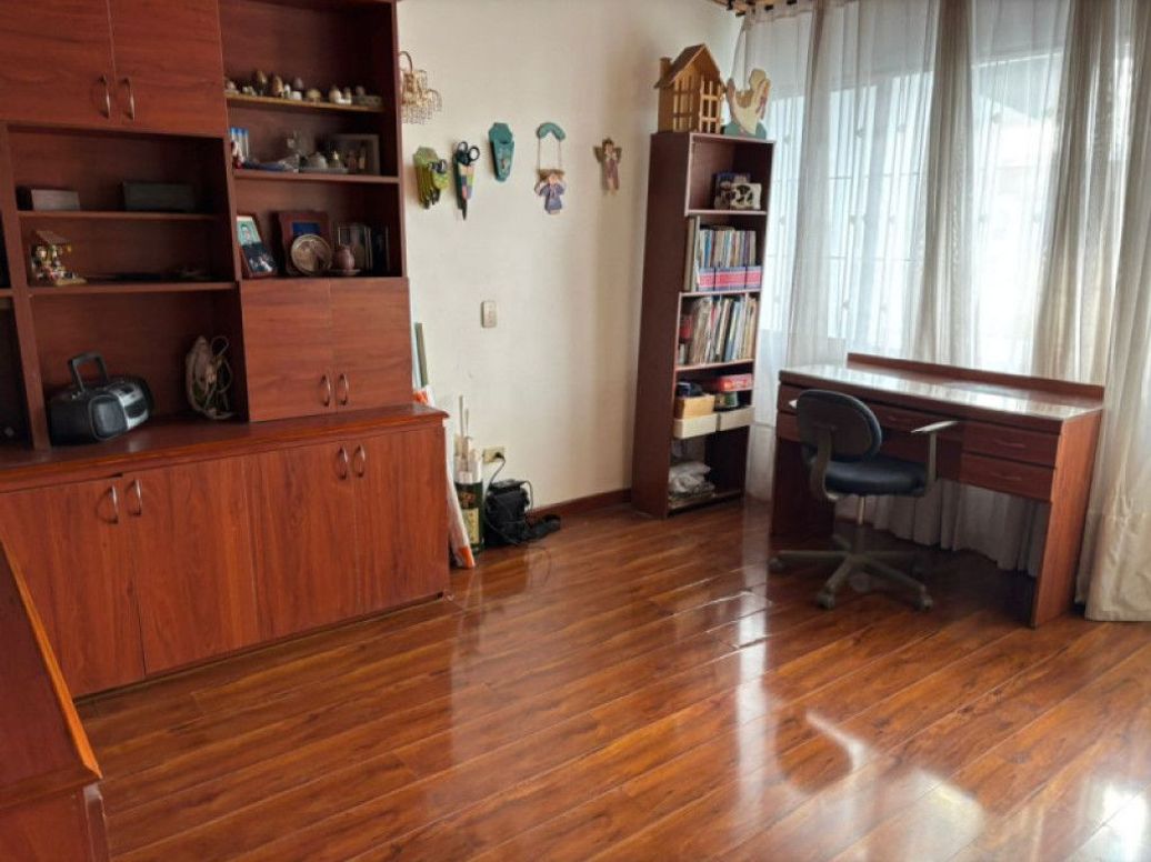 Casa de 4 alcobas en venta en Prado Veraniego Sur, Bogotá, 260 m² · foto 11 de 20