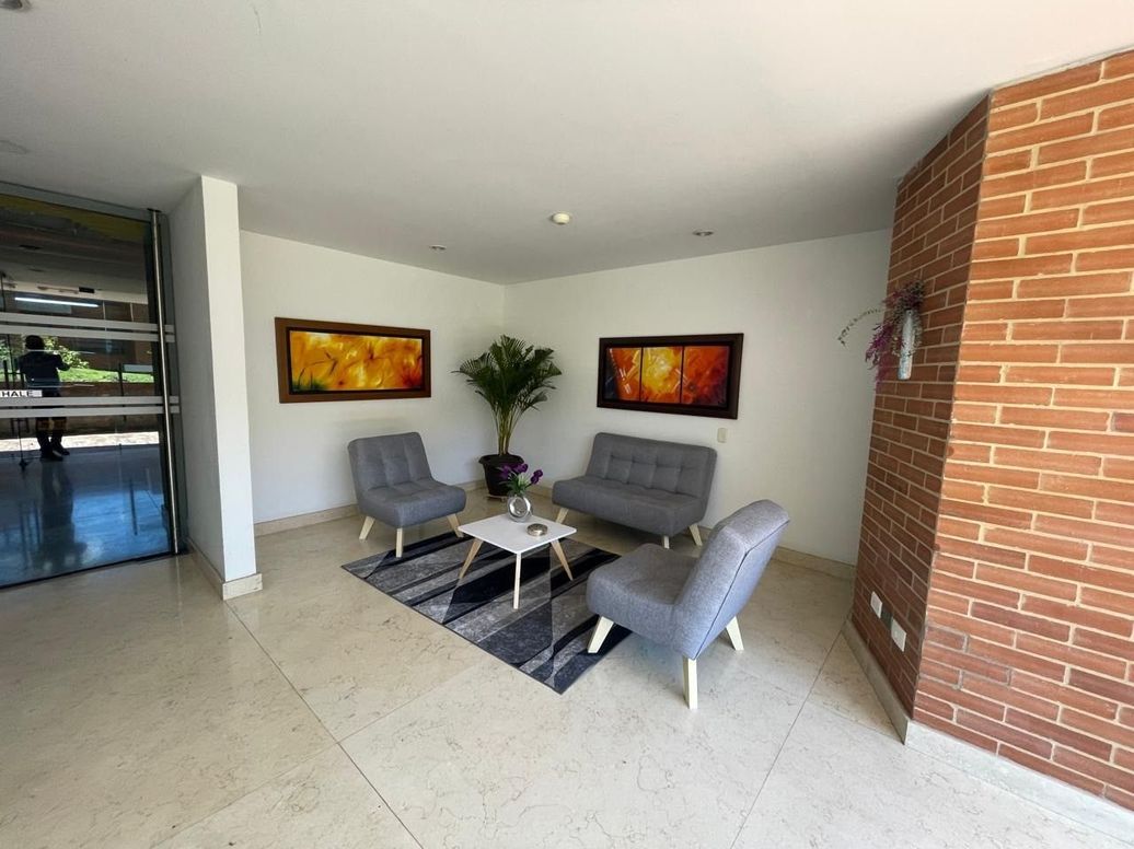 Apartamento de 3 alcobas en venta en El Plan, Bogotá, 205 m² · foto 16 de 20