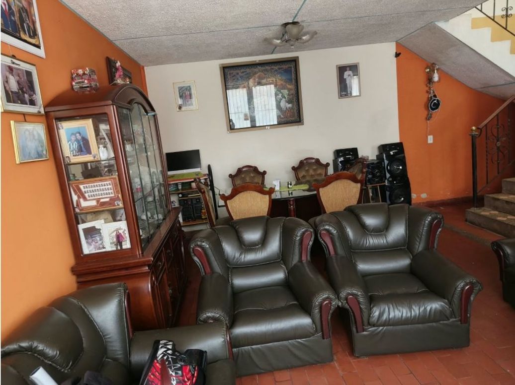 Casa de 3 alcobas en venta en Fontibón, Bogotá, 144 m² · foto 3 de 20