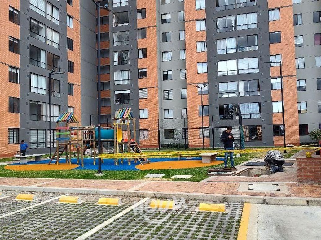Apartamento de 2 alcobas en venta en Bosque De Castilla, Bogotá, 32 m² · foto 19 de 20