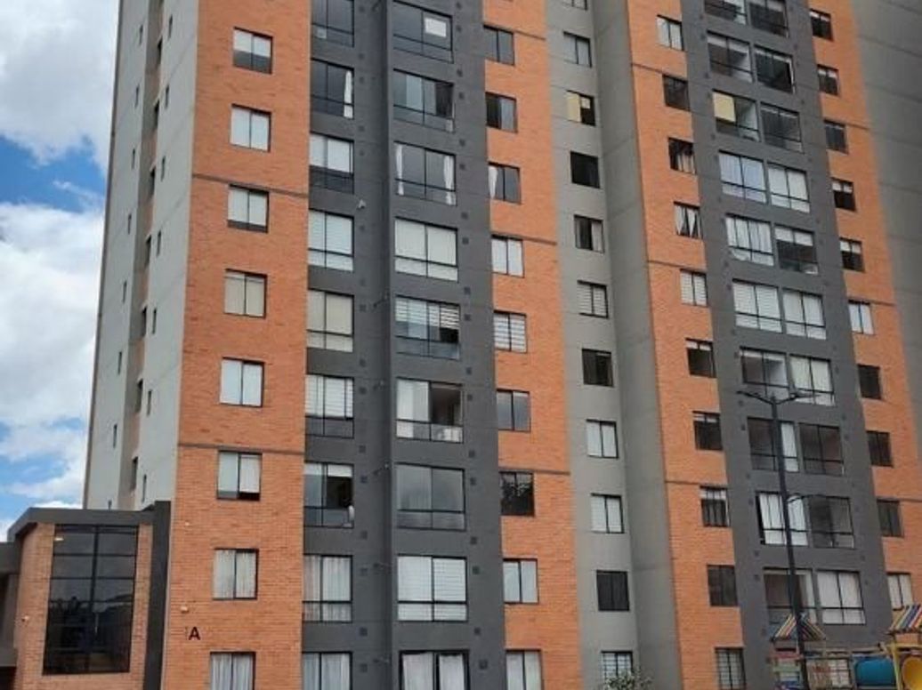 Apartamento de 2 alcobas en venta en Bosque De Castilla, Bogotá, 32 m² · foto 18 de 20