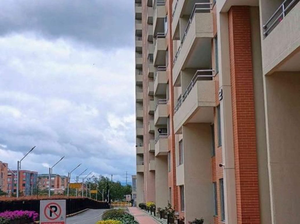 Apartamento de 3 alcobas en venta en El Tintal A.S.D., Bogotá, 60 m² · foto 4 de 20