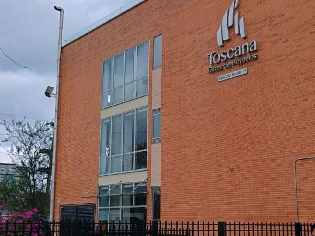 Apartamento de 3 alcobas en venta en El Tintal A.S.D., Bogotá, 60 m² · foto 2 de 20