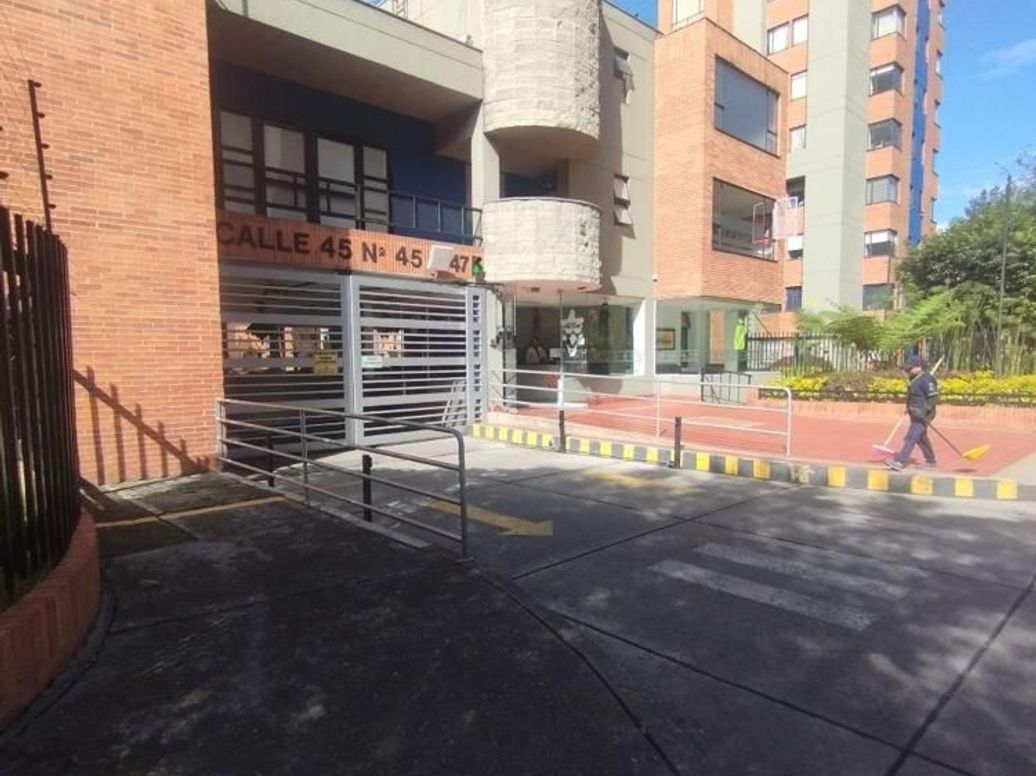Apartamento de 3 alcobas en venta en Rafael Núñez, Bogotá, 75 m² · foto 19 de 19