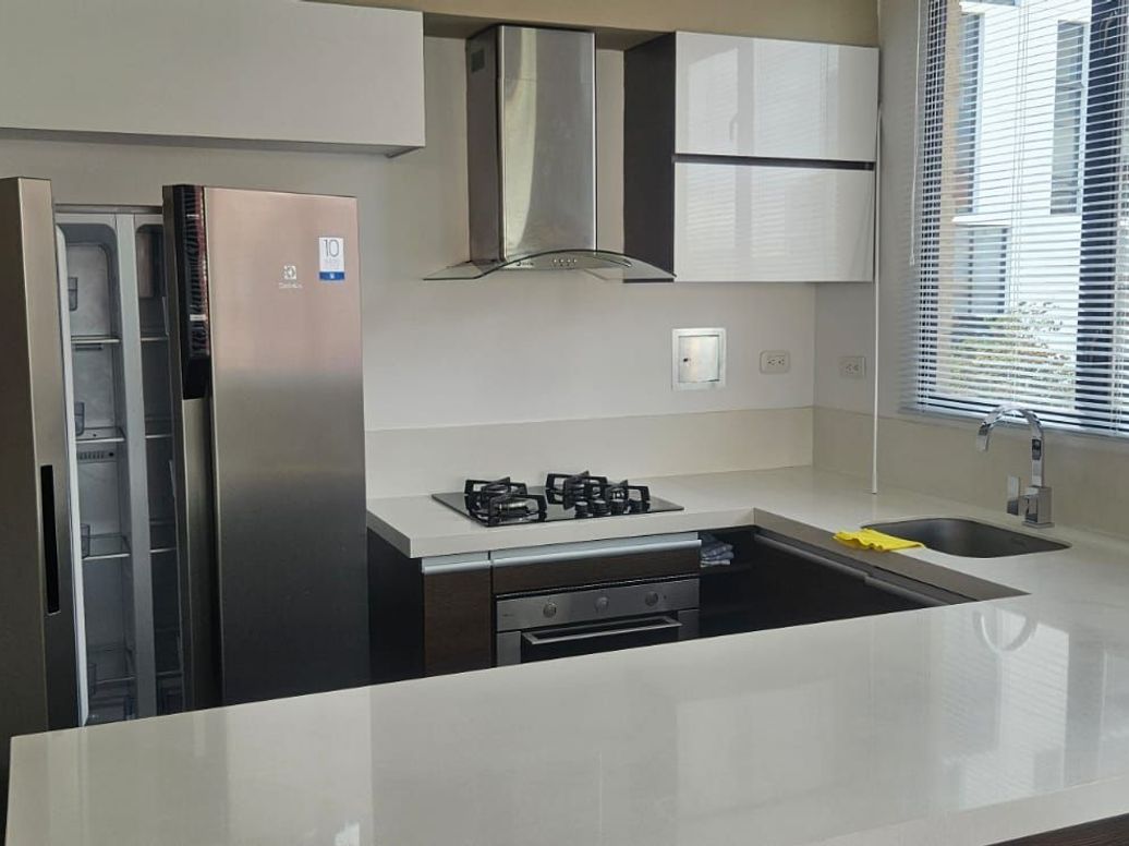 Apartamento de 1 alcoba en arriendo en Chico Norte Et. Iii, Bogotá, 60 m² · foto 3 de 12