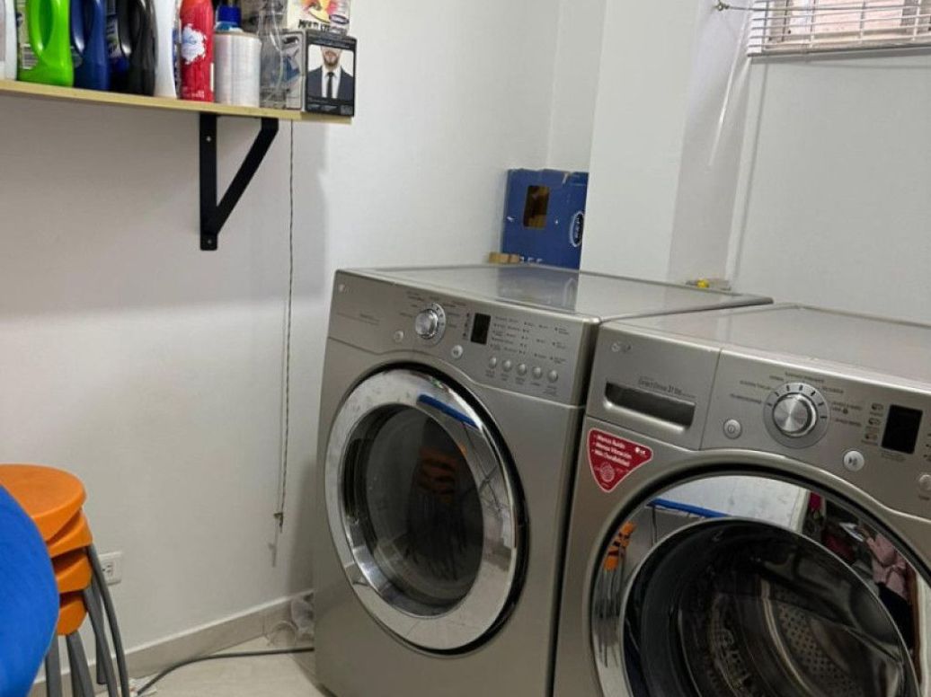 Apartamento de 3 alcobas en venta en Santa Barbara Central, Bogotá, 94 m² · foto 6 de 20