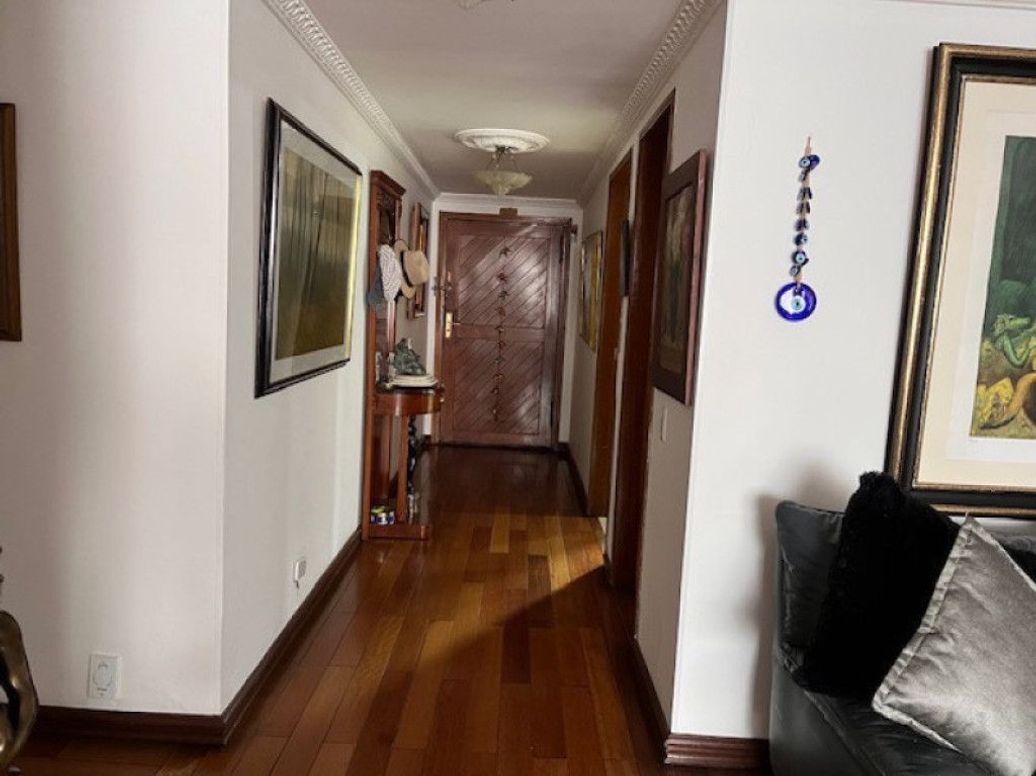 Apartamento de 4 alcobas en venta en San Patricio, Bogotá, 180 m² · foto 7 de 20