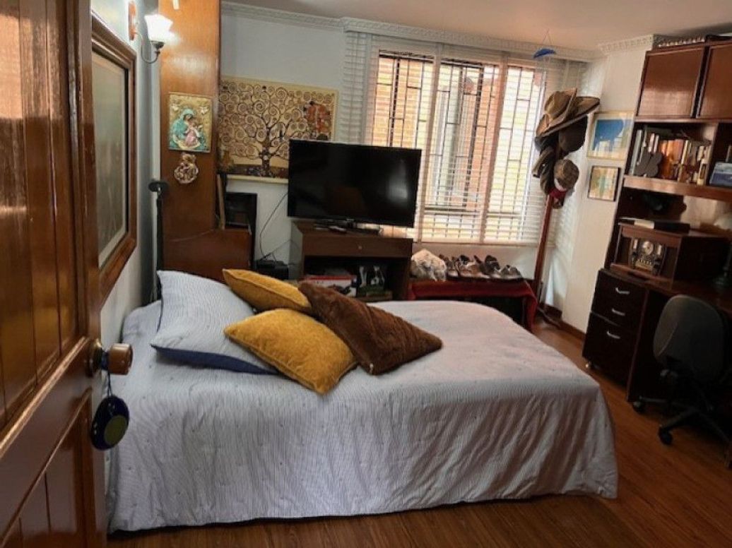 Apartamento de 4 alcobas en venta en San Patricio, Bogotá, 180 m² · foto 19 de 20