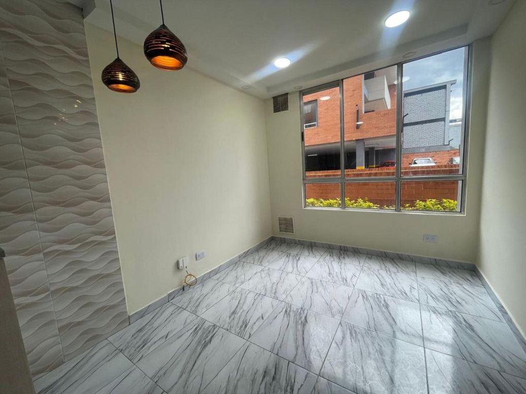 Apartamento de 2 alcobas en venta en Ricaurte, Bogotá, 34 m² · foto 3 de 17