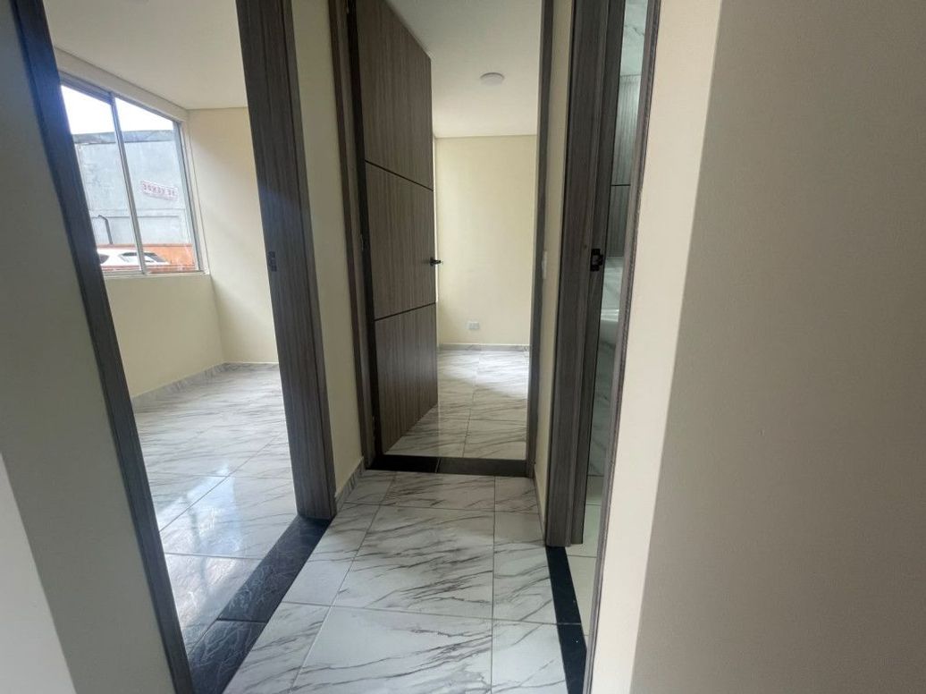 Apartamento de 2 alcobas en venta en Ricaurte, Bogotá, 34 m² · foto 10 de 17