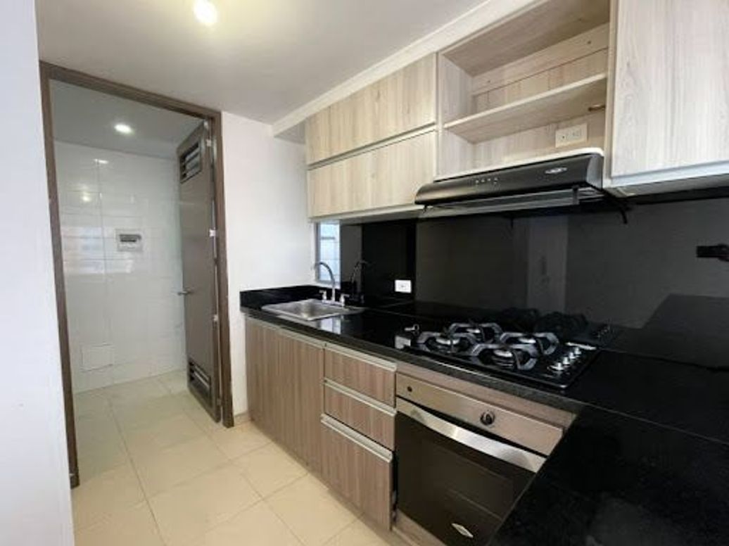 Apartamento de 3 alcobas en venta en Nueva Castilla, Bogotá, 81 m² · foto 4 de 20