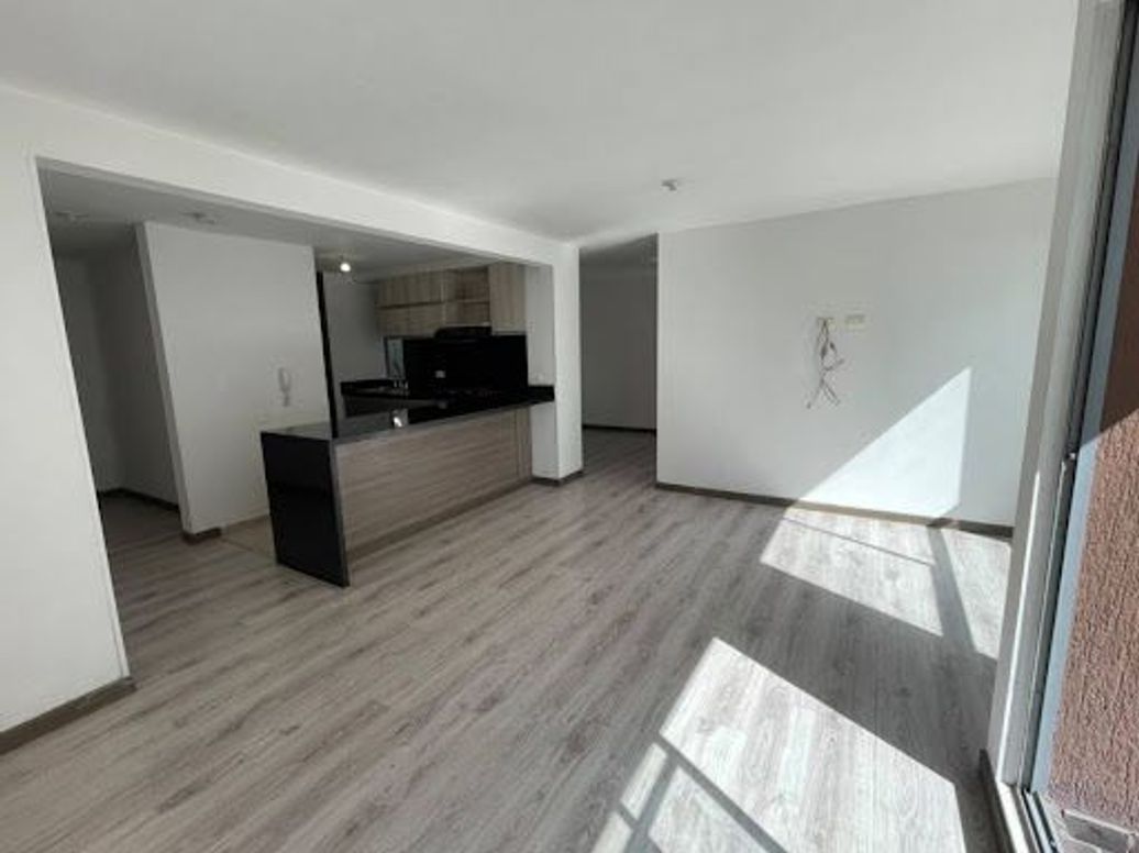 Apartamento de 3 alcobas en venta en Nueva Castilla, Bogotá, 81 m² · foto 9 de 20