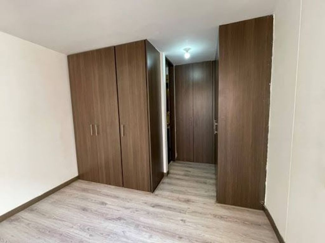 Apartamento de 3 alcobas en venta en Nueva Castilla, Bogotá, 81 m² · foto 18 de 20