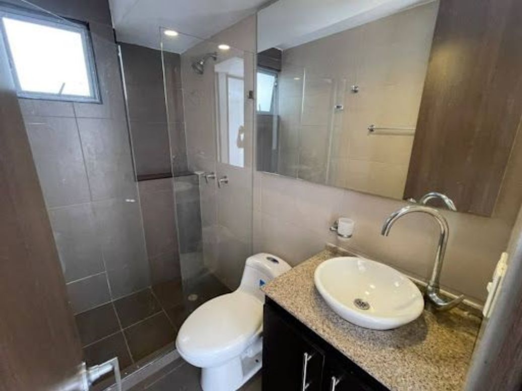 Apartamento de 3 alcobas en venta en Nueva Castilla, Bogotá, 81 m² · foto 15 de 20