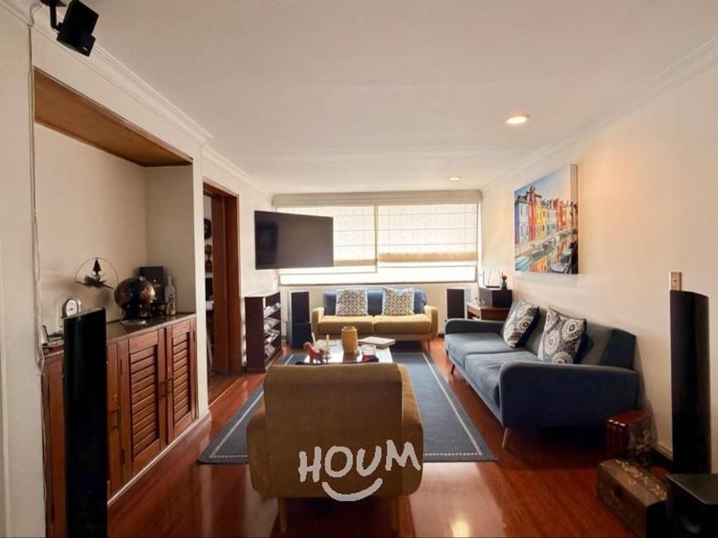 Apartamento de 3 alcobas en arriendo en Santa Barbara Central, Bogotá, 1800 m² · foto 2 de 20