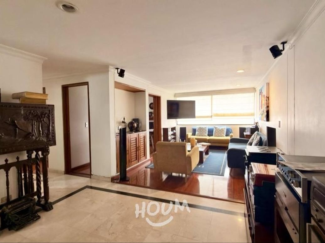 Apartamento de 3 alcobas en arriendo en Santa Barbara Central, Bogotá, 1800 m² · foto 4 de 20