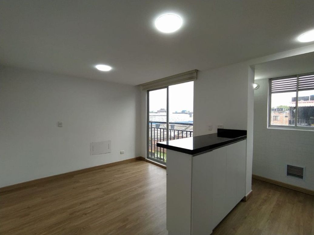 Apartamento de 2 alcobas en arriendo en Restrepo Occidental, Bogotá, 35 m² · foto 2 de 14