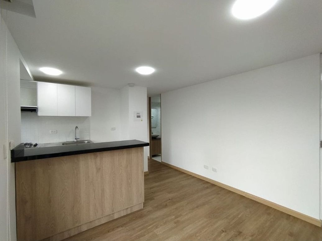 Apartamento de 2 alcobas en arriendo en Restrepo Occidental, Bogotá, 35 m² · foto 3 de 14