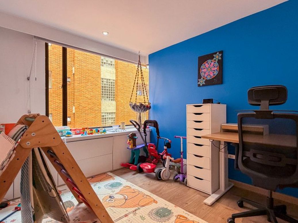 Apartamento de 3 alcobas en arriendo en Marly, Bogotá, 130 m² · foto 7 de 13