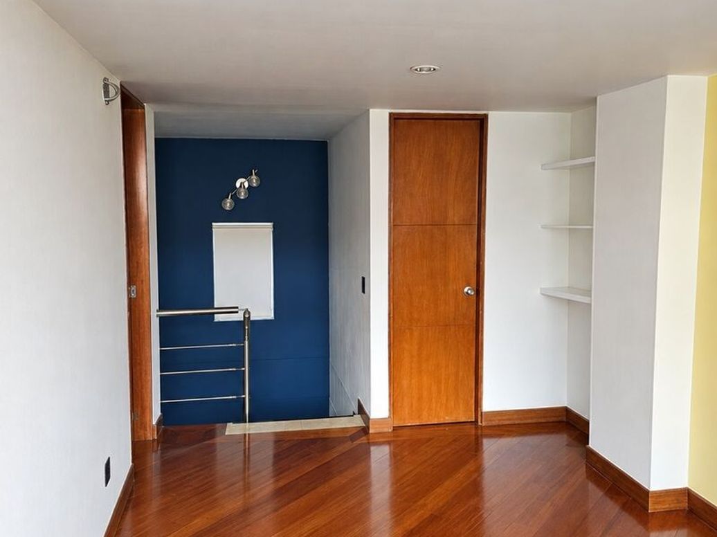 Apartamento de 1 alcoba en venta en Bella Suiza, Bogotá, 52 m² · foto 8 de 20