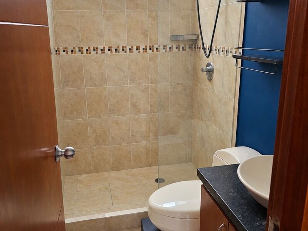 Apartamento de 1 alcoba en venta en Bella Suiza, Bogotá, 52 m² · foto 11 de 20
