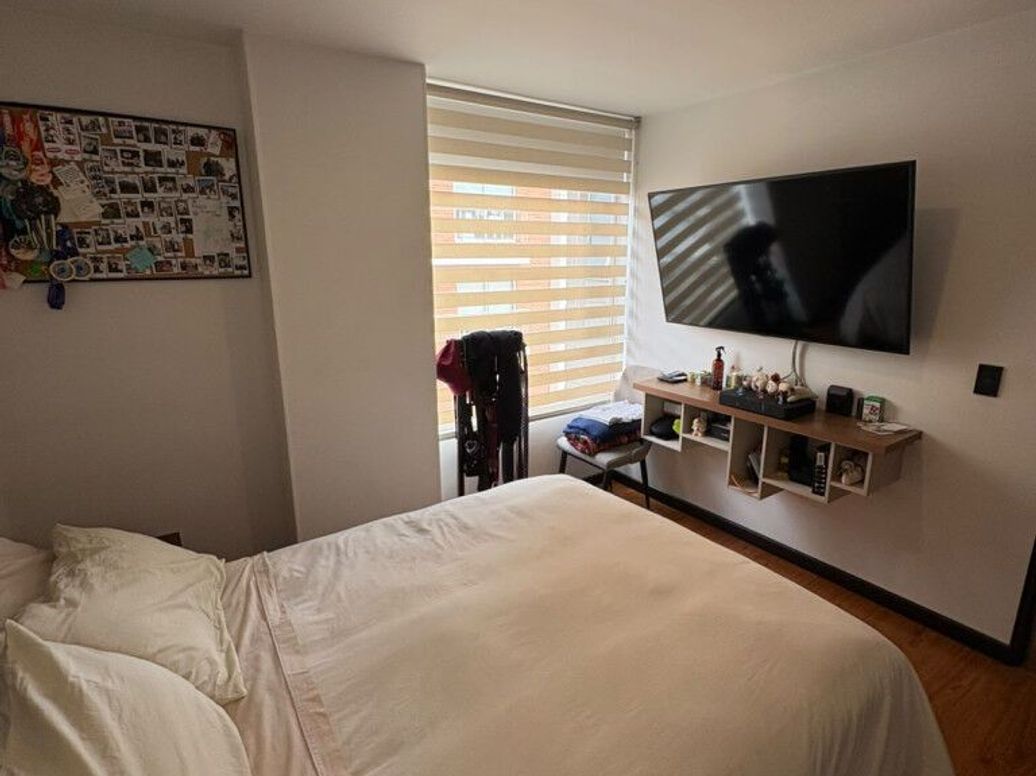 Apartamento de 2 alcobas en venta en Los Cedritos, Bogotá, 67 m² · foto 8 de 20