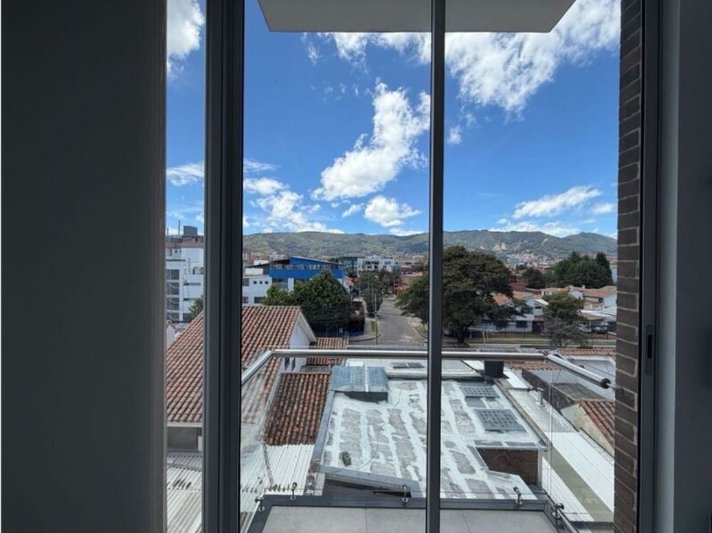 Apartaestudio en venta en Los Cedritos, Bogotá, 49 m² · foto 9 de 19