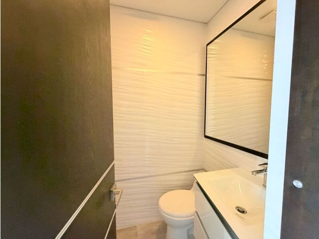 Apartaestudio en venta en Los Cedritos, Bogotá, 49 m² · foto 10 de 19