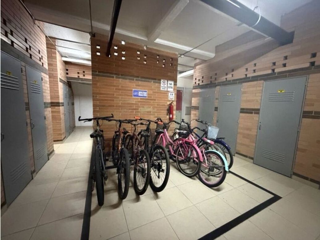 Apartaestudio en venta en Los Cedritos, Bogotá, 49 m² · foto 19 de 19