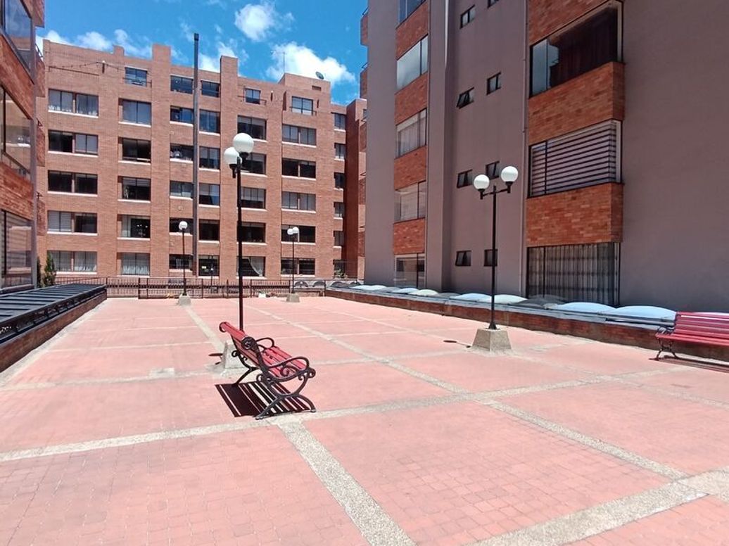 Apartamento de 2 alcobas en venta en Iberia, Bogotá, 84 m² · foto 18 de 20