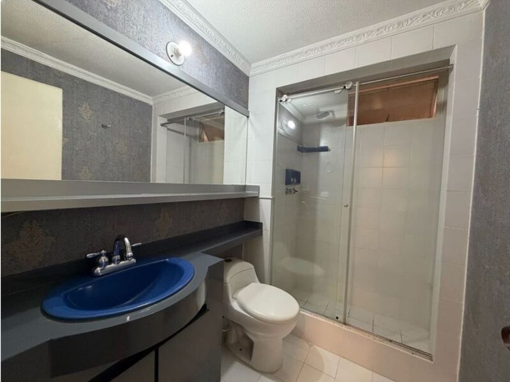 Apartaestudio en venta en Los Cedritos, Bogotá, 72 m² · foto 11 de 12
