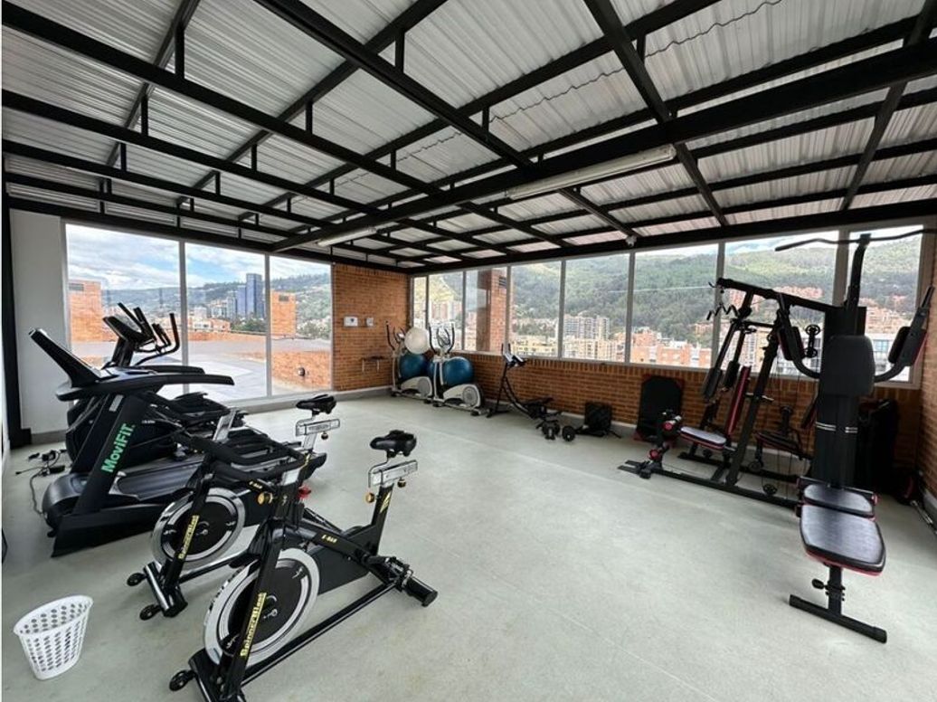 Apartamento de 2 alcobas en venta en Los Cedros Oriental, Bogotá, 77 m² · foto 11 de 12