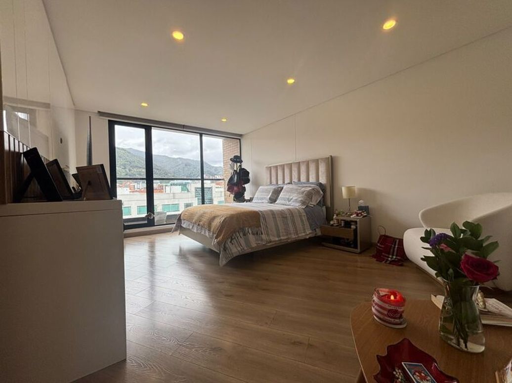 Apartamento de 3 alcobas en venta en Molinos Norte, Bogotá, 157 m² · foto 19 de 20