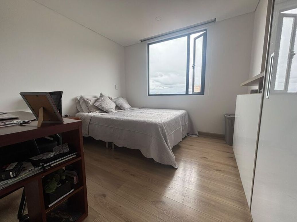 Apartamento de 3 alcobas en venta en Molinos Norte, Bogotá, 157 m² · foto 9 de 20