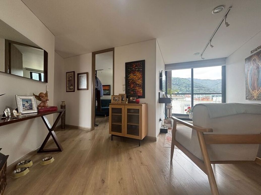 Apartamento de 3 alcobas en venta en Molinos Norte, Bogotá, 157 m² · foto 6 de 20