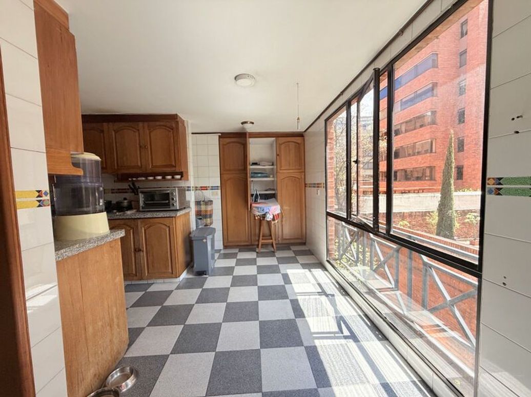 Apartamento de 3 alcobas en venta en El Nogal, Bogotá, 186 m² · foto 15 de 20