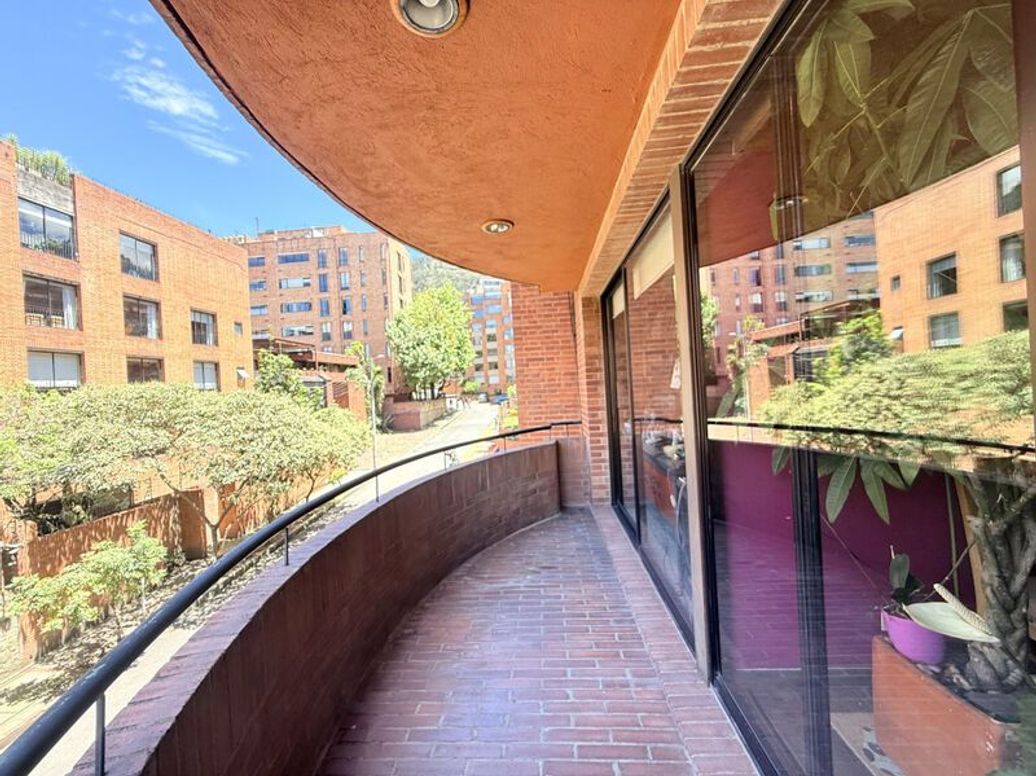 Apartamento de 3 alcobas en venta en El Nogal, Bogotá, 186 m² · foto 10 de 20