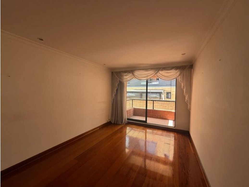 Apartamento de 4 alcobas en venta en San Patricio, Bogotá · foto 15 de 20