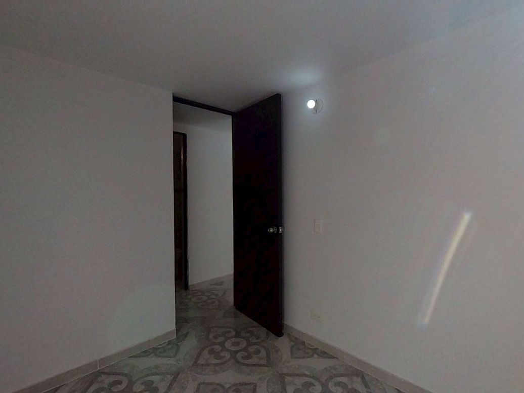 Apartamento de 2 alcobas en venta en Centro Usme, Bogotá, 38 m² · foto 5 de 16