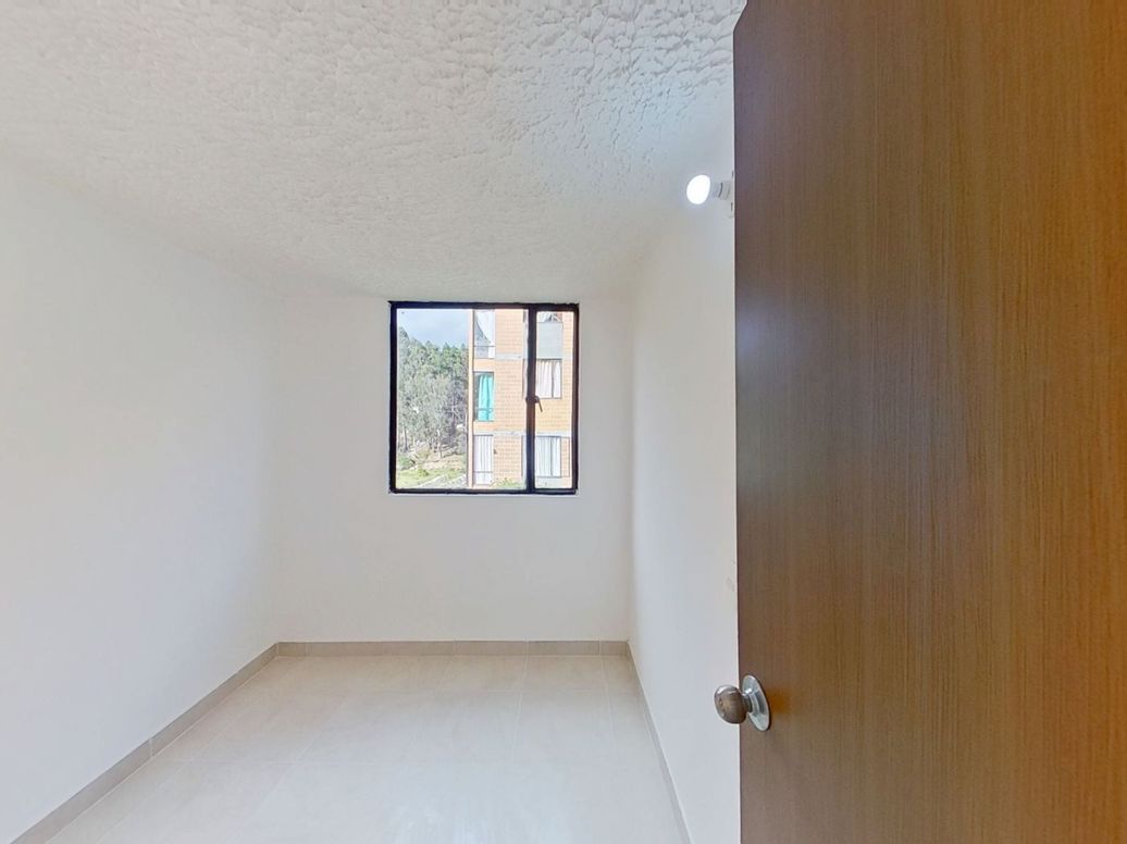Apartamento de 2 alcobas en venta en Centro Usme, Bogotá, 38 m² · foto 8 de 12