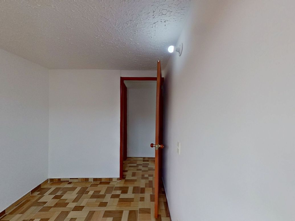 Apartamento de 2 alcobas en venta en Centro Usme, Bogotá, 49 m² · foto 5 de 17