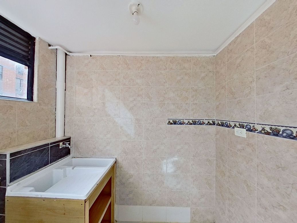 Apartamento de 2 alcobas en venta en Centro Usme, Bogotá, 49 m² · foto 16 de 17