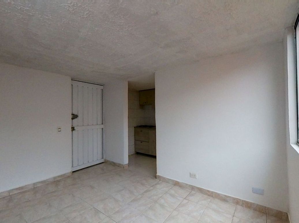 Apartamento de 2 alcobas en venta en La Picota Sur, Bogotá, 33 m² · foto 4 de 10