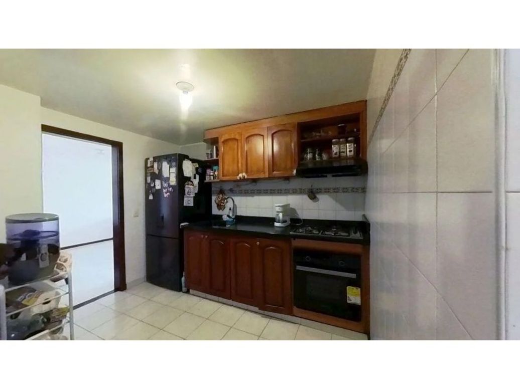 Apartamento de 3 alcobas en venta en Suba, Bogotá, 138 m² · foto 7 de 10