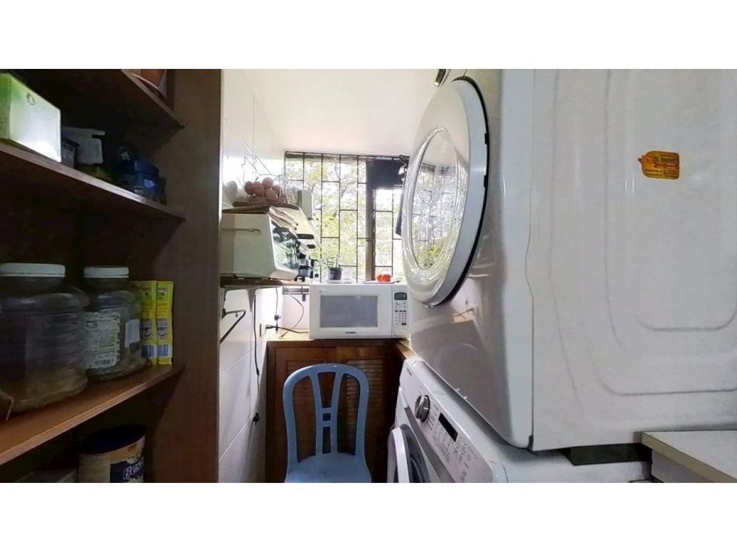 Apartamento de 3 alcobas en venta en Suba, Bogotá, 126 m² · foto 9 de 10
