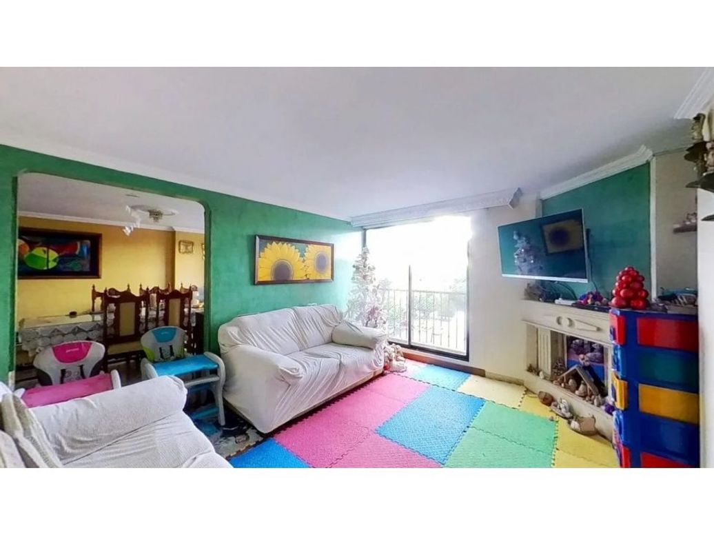 Apartamento de 3 alcobas en venta en Suba, Bogotá, 137 m² · foto 2 de 10