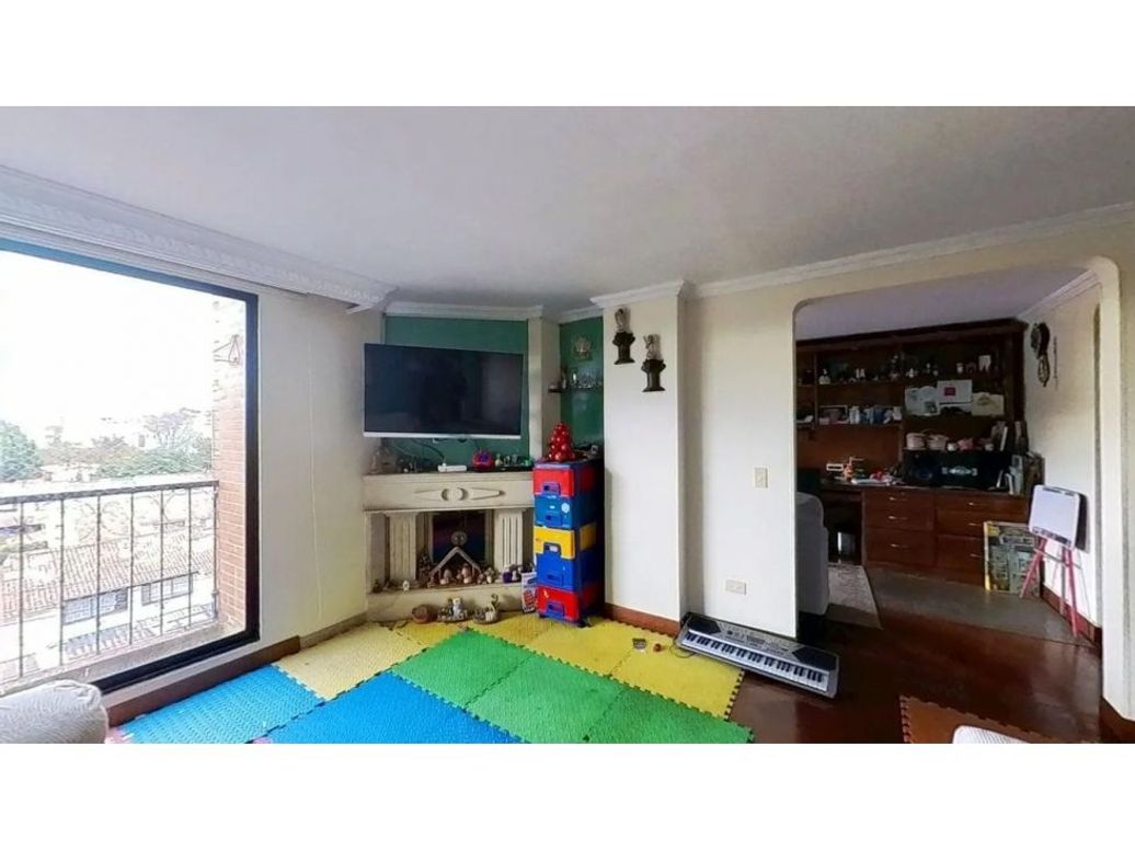 Apartamento de 3 alcobas en venta en Suba, Bogotá, 137 m² · foto 5 de 10